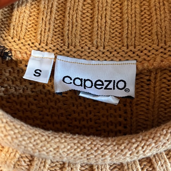 Capezio zip tunic sweater - Picture 4 of 4